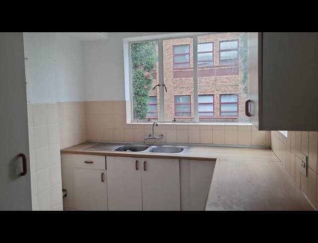 2 BEDROOM PROPERTY TO RENT IN BEDFORD GARDENS